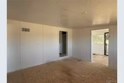 8051 W Seventh Street, Dolan Springs, AZ 86441 - Photo 16