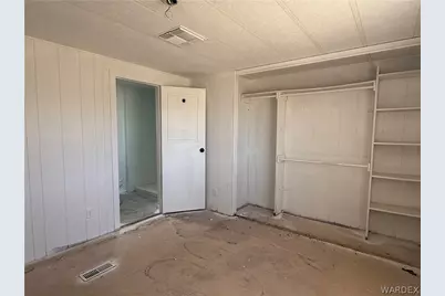 8051 W Seventh Street, Dolan Springs, AZ 86441 - Photo 36