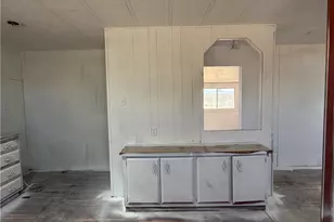 8051 W Seventh St, Dolan Springs, AZ 86441 - Photo 24