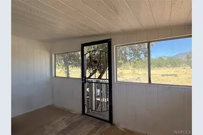 8051 W Seventh Street, Dolan Springs, AZ 86441 - Photo 8
