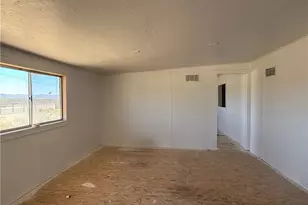 8051 W Seventh St, Dolan Springs, AZ 86441 - Photo 10