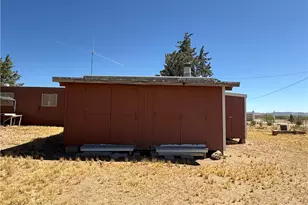 8051 W Seventh St, Dolan Springs, AZ 86441 - Photo 46