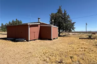8051 W Seventh St, Dolan Springs, AZ 86441 - Photo 48