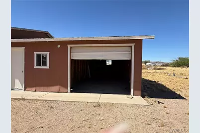 8051 W Seventh Street, Dolan Springs, AZ 86441 - Photo 6