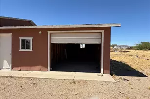 8051 W Seventh St, Dolan Springs, AZ 86441 - Photo 6