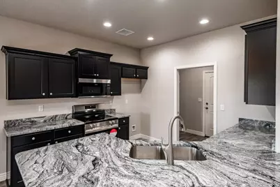 7886 E Pebble Drive, Kingman, AZ 86401 - Photo 14