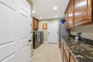 987 Riverfront Dr, Bullhead City, AZ 86442 - Photo 68
