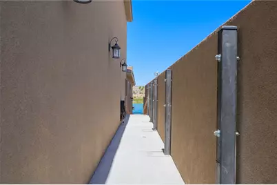 987 Riverfront Drive, Bullhead City, AZ 86442 - Photo 4