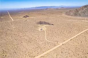 16435 S Wyatt Earp Rd, Yucca, AZ 86438 - Photo 46