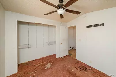 16435 S Wyatt Earp Road, Yucca, AZ 86438 - Photo 12