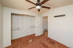 16435 S Wyatt Earp Rd, Yucca, AZ 86438 - Photo 12