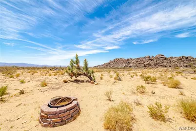 16435 S Wyatt Earp Road, Yucca, AZ 86438 - Photo 36
