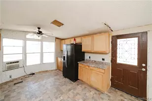 16435 S Wyatt Earp Rd, Yucca, AZ 86438 - Photo 6