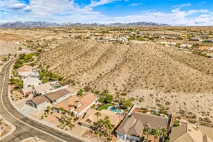 2882 Desert Trail Dr, Bullhead City, AZ 86429 - Photo 12