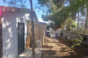 208 E Oak St, Kingman, AZ 86401 - Photo 16