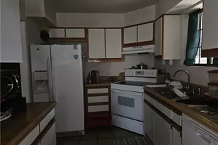 208 E Oak St, Kingman, AZ 86401 - Photo 6