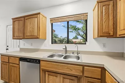 6550 Nielsen Way, Golden Valley, AZ 86413 - Photo 16