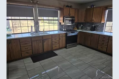 3985 N Horse Mesa Road, Golden Valley, AZ 86413 - Photo 12