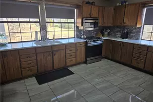 3985 N Horse Mesa Rd, Golden Valley, AZ 86413 - Photo 12
