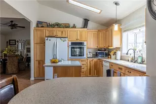 2430 S Ridge Ave, Bullhead City, AZ 86429 - Photo 10