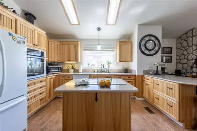2430 S South Ridge Avenue, Bullhead City, AZ 86429 - Photo 8