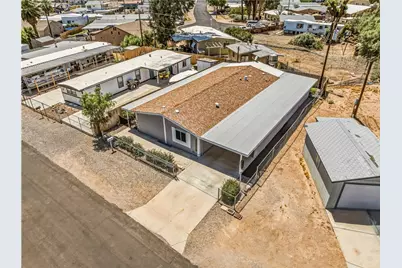 1906 Castleberry Lane, Bullhead City, AZ 86442 - Photo 2