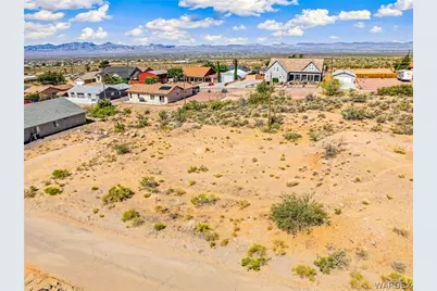 000 Bluff Road, Golden Valley, AZ 86413 - Photo 12