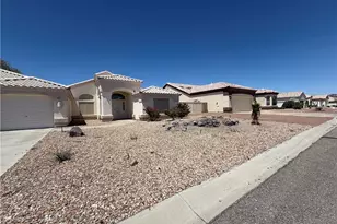2581 Highland Trail, Bullhead City, AZ 86442 - Photo 4