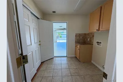 2581 Highland Trail, Bullhead City, AZ 86442 - Photo 8