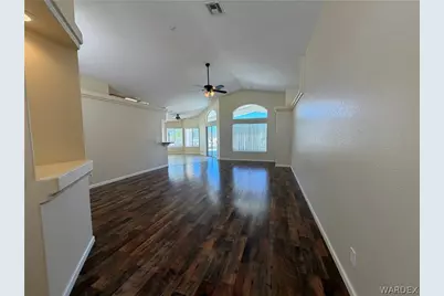 2581 Highland Trail, Bullhead City, AZ 86442 - Photo 10