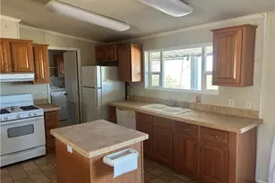 5720 S Mountain Lion Rd, Kingman, AZ 86401 - Photo 6
