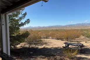 5720 S Mountain Lion Rd, Kingman, AZ 86401 - Photo 4