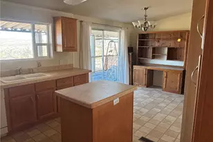 5720 S Mountain Lion Rd, Kingman, AZ 86401 - Photo 8