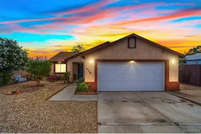 576 N Malibu Circle, Bullhead City, AZ 86442 - Photo 2