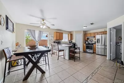 576 N Malibu Circle, Bullhead City, AZ 86442 - Photo 12