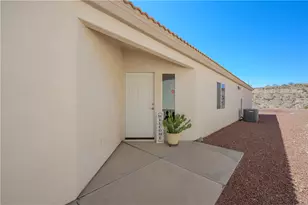 2415 Topanga Dr, Bullhead City, AZ 86442 - Photo 8