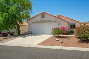2415 Topanga Dr, Bullhead City, AZ 86442 - Photo 2