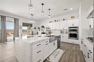 3104 Esmerelda Dr, Bullhead City, AZ 86429 - Photo 18