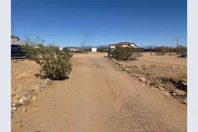 3565 N Glen Canyon Road, Golden Valley, AZ 86413 - Photo 26