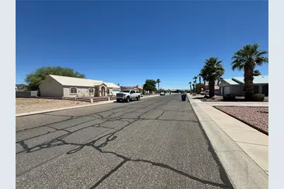 5198 S Desert Sands Drive, Fort Mohave, AZ 86426 - Photo 2