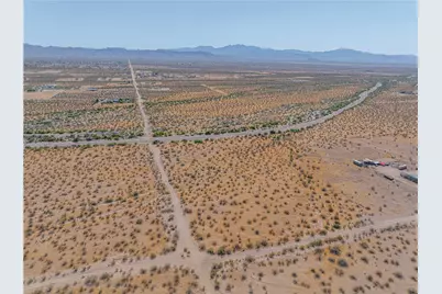 306-66-066 W Redwall Dr, Golden Valley, AZ 86413 - Photo 4