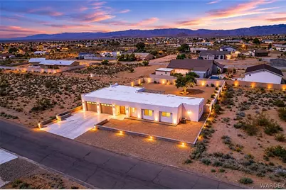7169 E Stetson Drive, Kingman, AZ 86401 - Photo 1