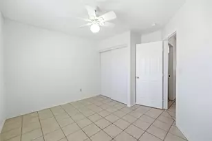 2026 Gregg Ln, Bullhead City, AZ 86442 - Photo 10