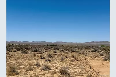 340-13-074 Silver Sage Drive, Dolan Springs, AZ 86441 - Photo 8