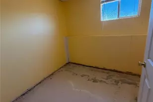 27148 Black Mountain Dr, Bouse, AZ 85325 - Photo 18