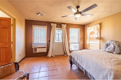 17685 S Jesse James Road, Yucca, AZ 86438 - Photo 18