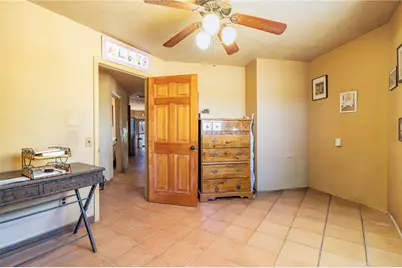 17685 S Jesse James Road, Yucca, AZ 86438 - Photo 16