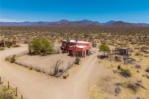 17685 S Jesse James Rd, Yucca, AZ 86438 - Photo 26