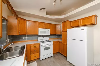 1540 E College Drive, Kingman, AZ 86409 - Photo 10