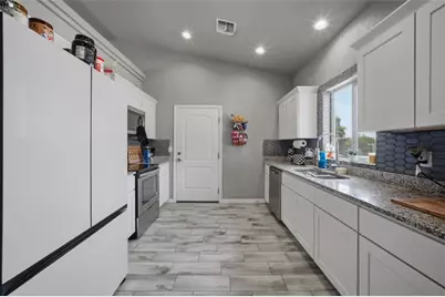 1736 Florence Avenue, Kingman, AZ 86401 - Photo 12